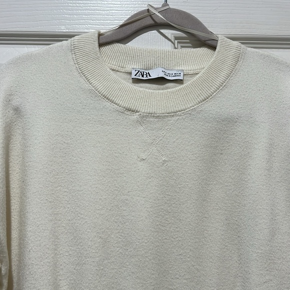 Zara - Picture 2 of 2